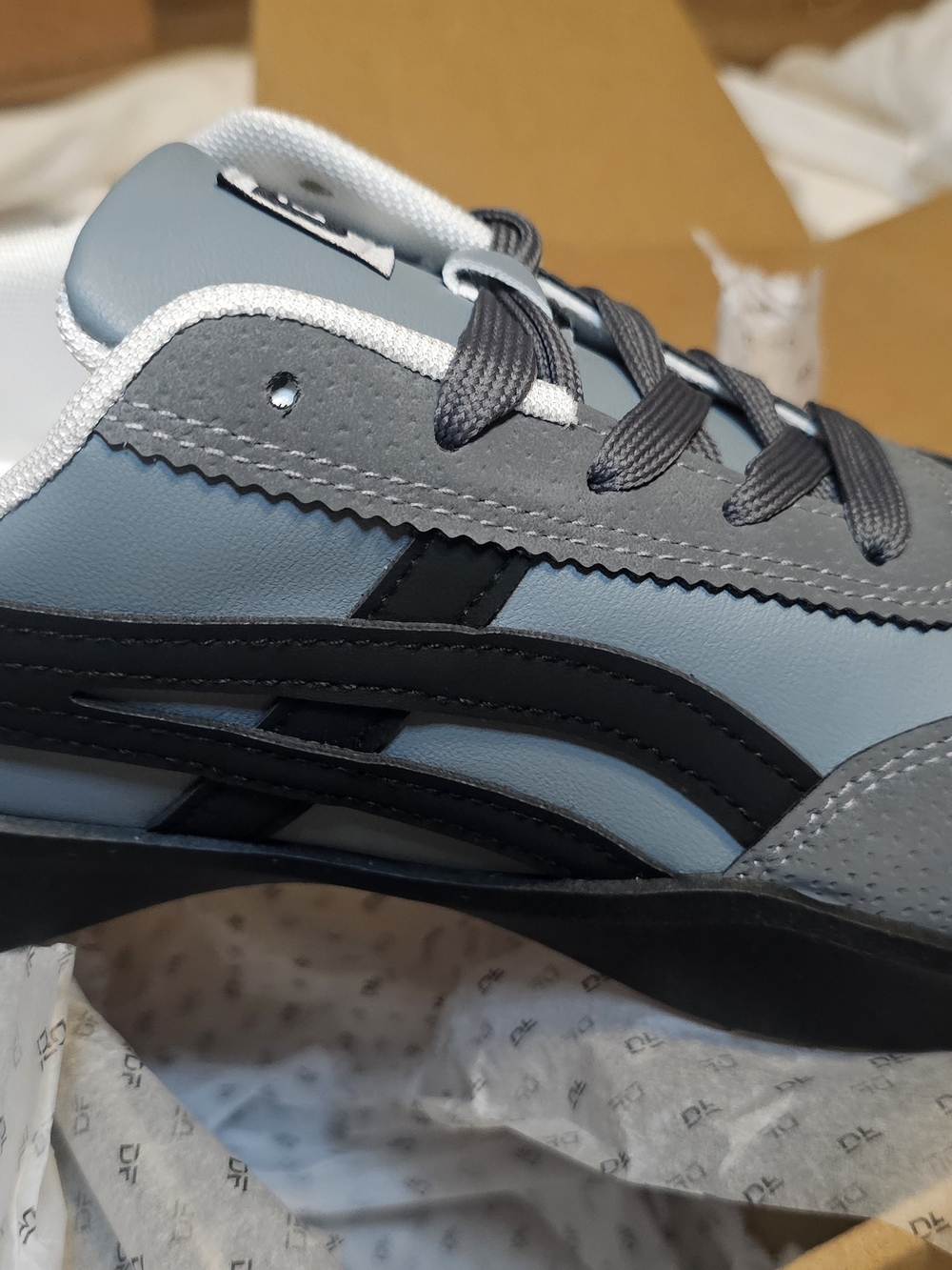 Women's Low-Top Sneakers in Light Blue and Black